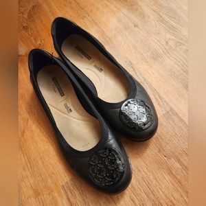 Clarks 'soft cushion' black flats, size 6.5
